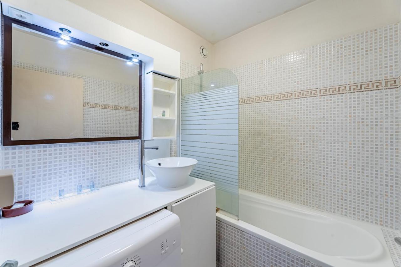 Park & Suites -Wifi-Netflix-Vue Marseilles Buitenkant foto