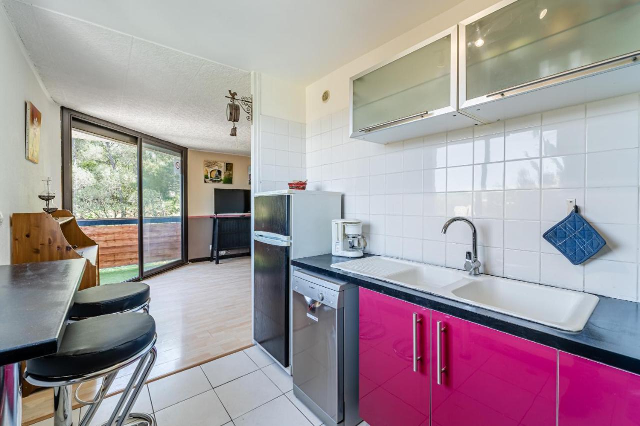 Park & Suites -Wifi-Netflix-Vue Marseilles Buitenkant foto